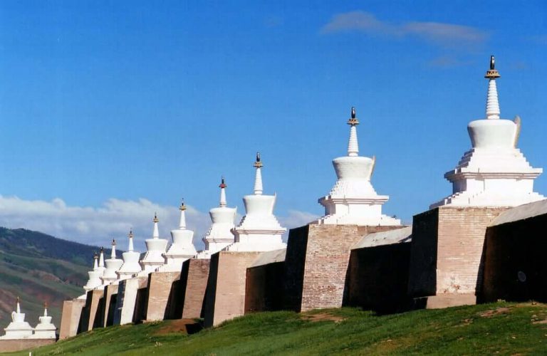 Kharkhorin Erdene Zuu & Khogno khan