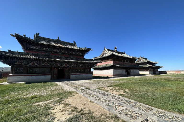 Tour to Erdene Zuu Kharkhorin
