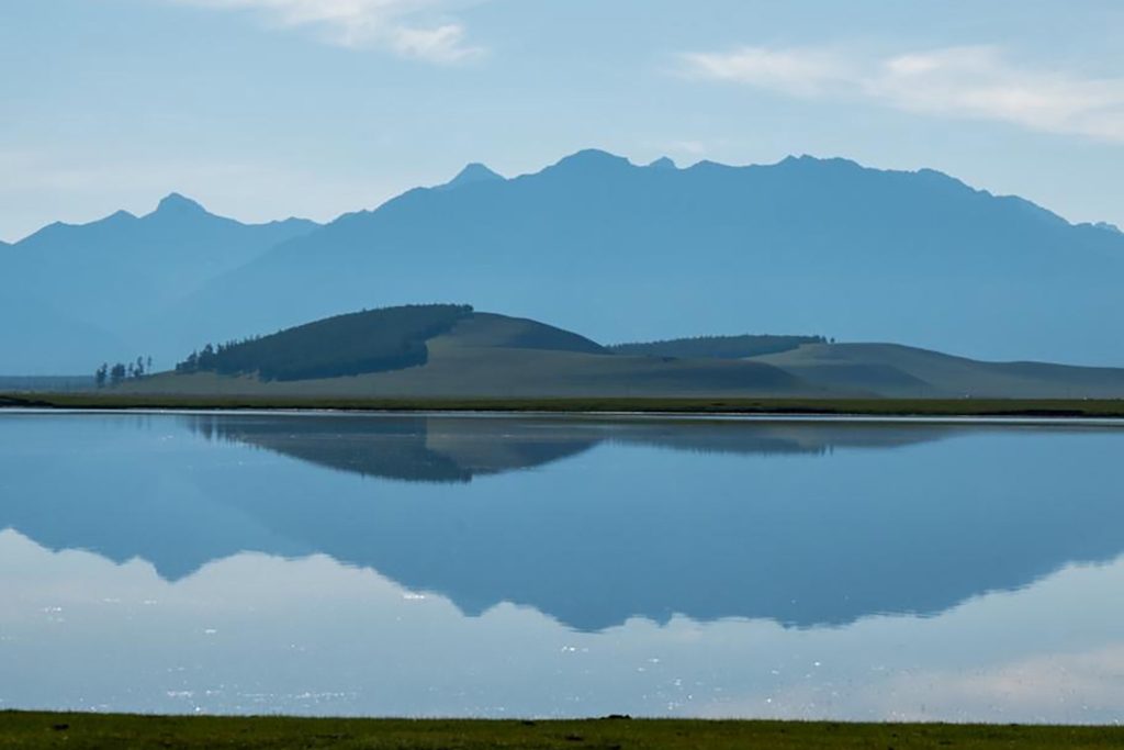Wild nature tour in Mongolia